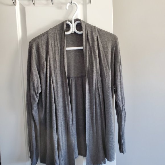 Cardigan - Picture 4 of 8